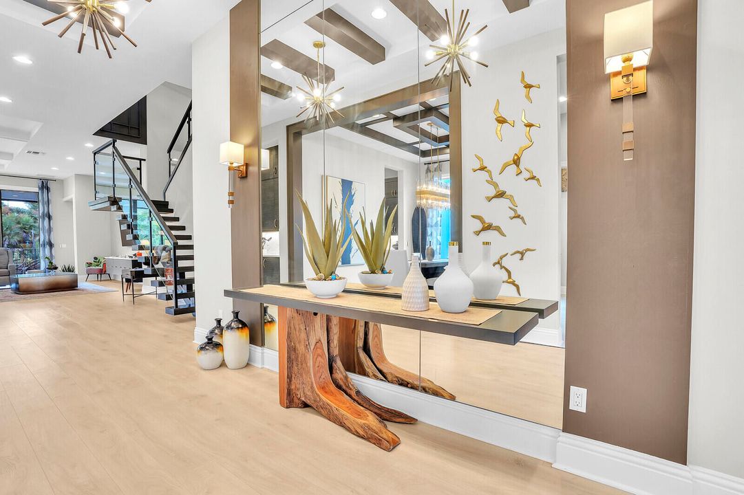 待售: $2,975,000 (4 贝兹, 4 浴室, 4390 平方英尺)