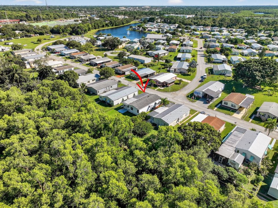 For Sale: $156,000 (2 beds, 2 baths, 1212 Square Feet)