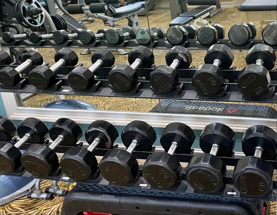 合同活跃: $4,500 (3 贝兹, 2 浴室, 1612 平方英尺)