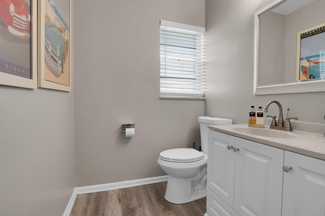 For Sale: $115,000 (1 beds, 1 baths, 1022 Square Feet)