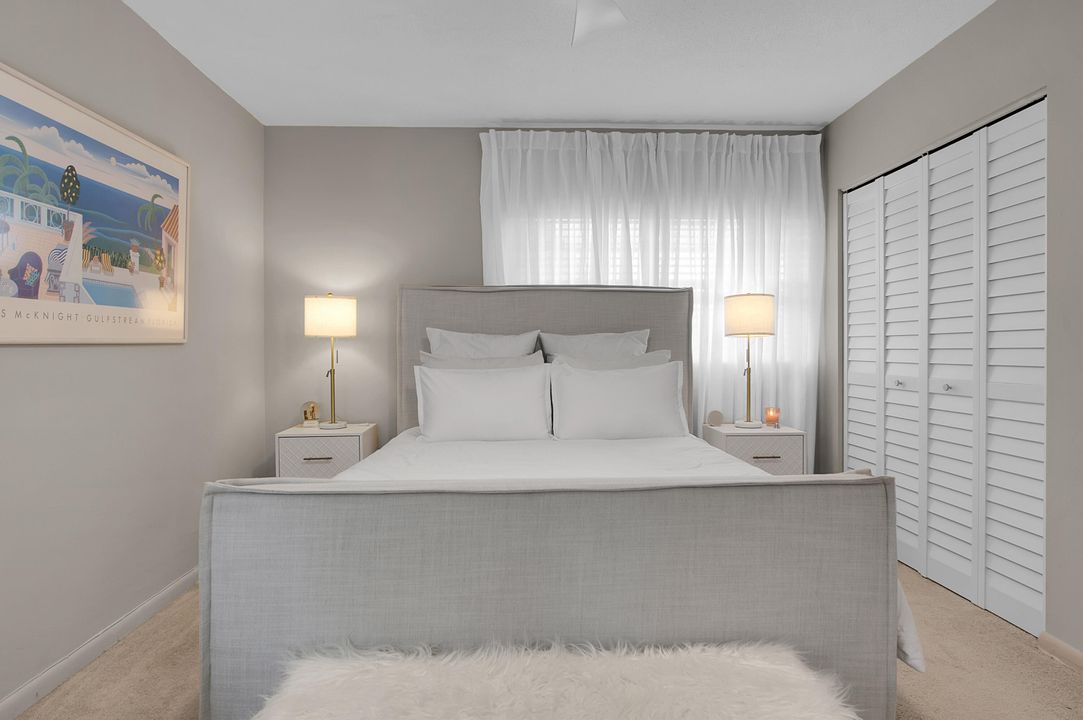 For Sale: $115,000 (1 beds, 1 baths, 1022 Square Feet)