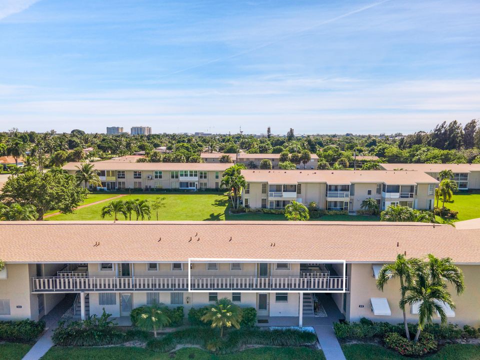 For Sale: $115,000 (1 beds, 1 baths, 1022 Square Feet)