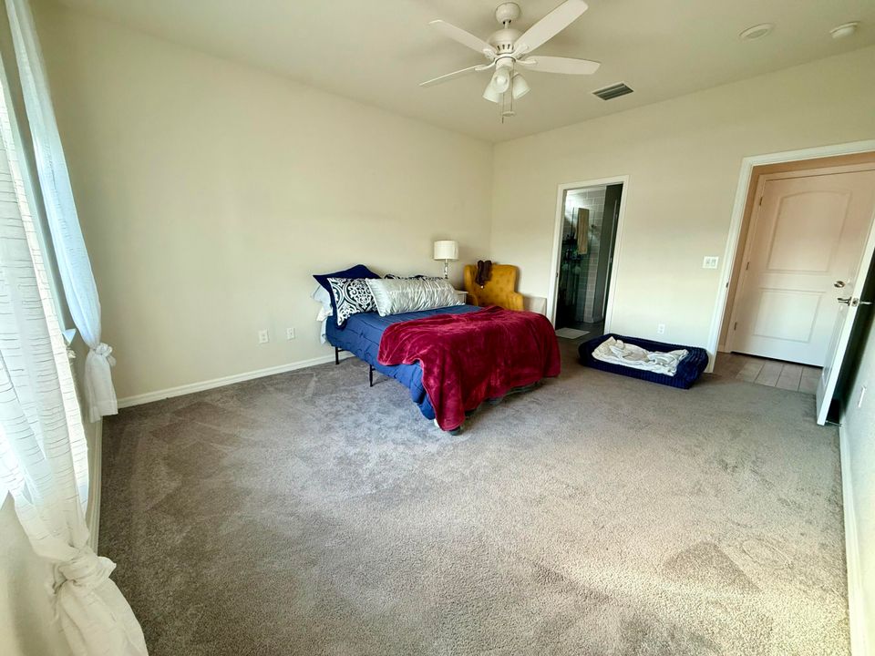 For Sale: $629,000 (4 beds, 2 baths, 2859 Square Feet)