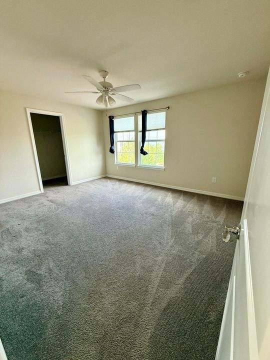 For Sale: $629,000 (4 beds, 2 baths, 2859 Square Feet)