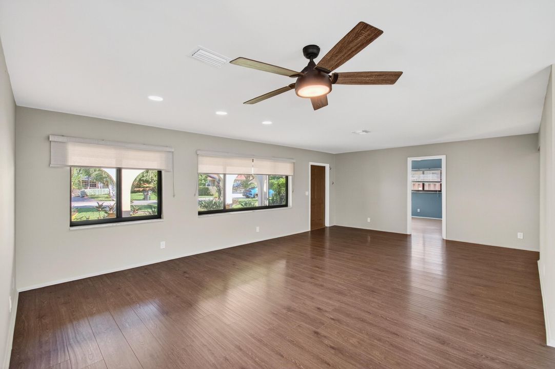 Active With Contract: $729,900 (3 beds, 2 baths, 1416 Square Feet)