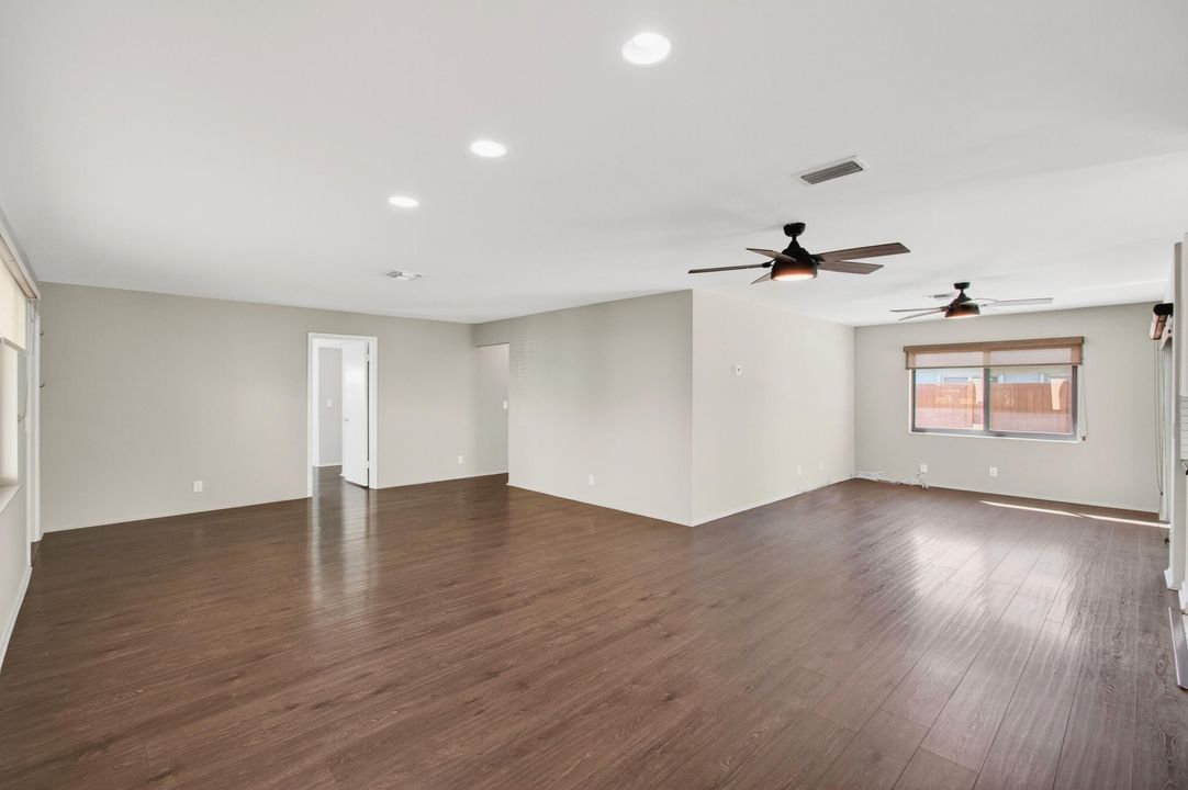 Active With Contract: $729,900 (3 beds, 2 baths, 1416 Square Feet)