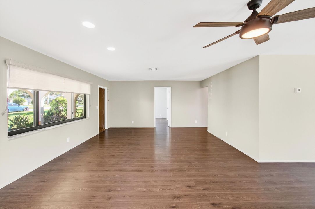 Active With Contract: $729,900 (3 beds, 2 baths, 1416 Square Feet)