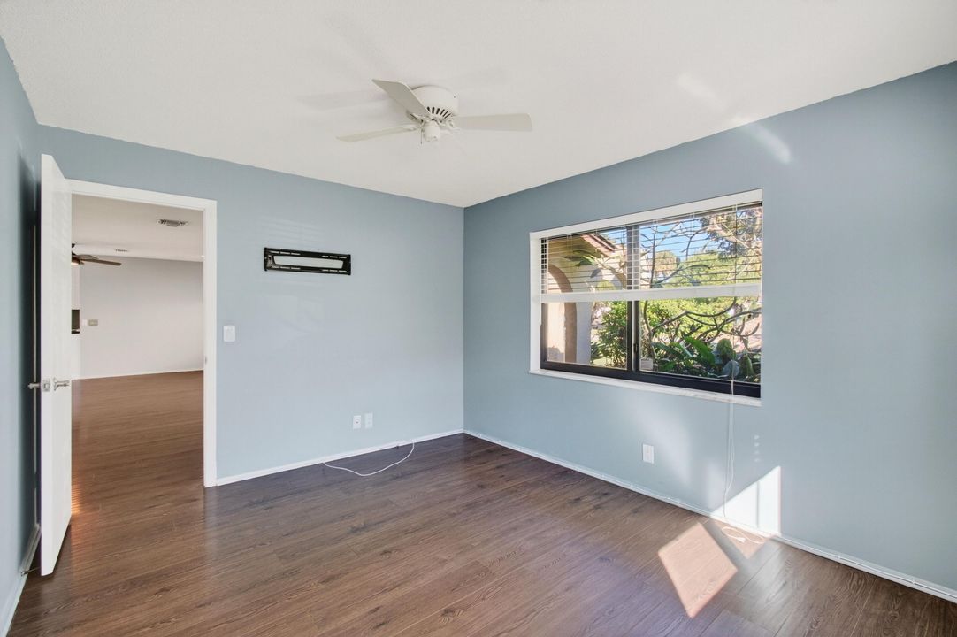 Active With Contract: $729,900 (3 beds, 2 baths, 1416 Square Feet)