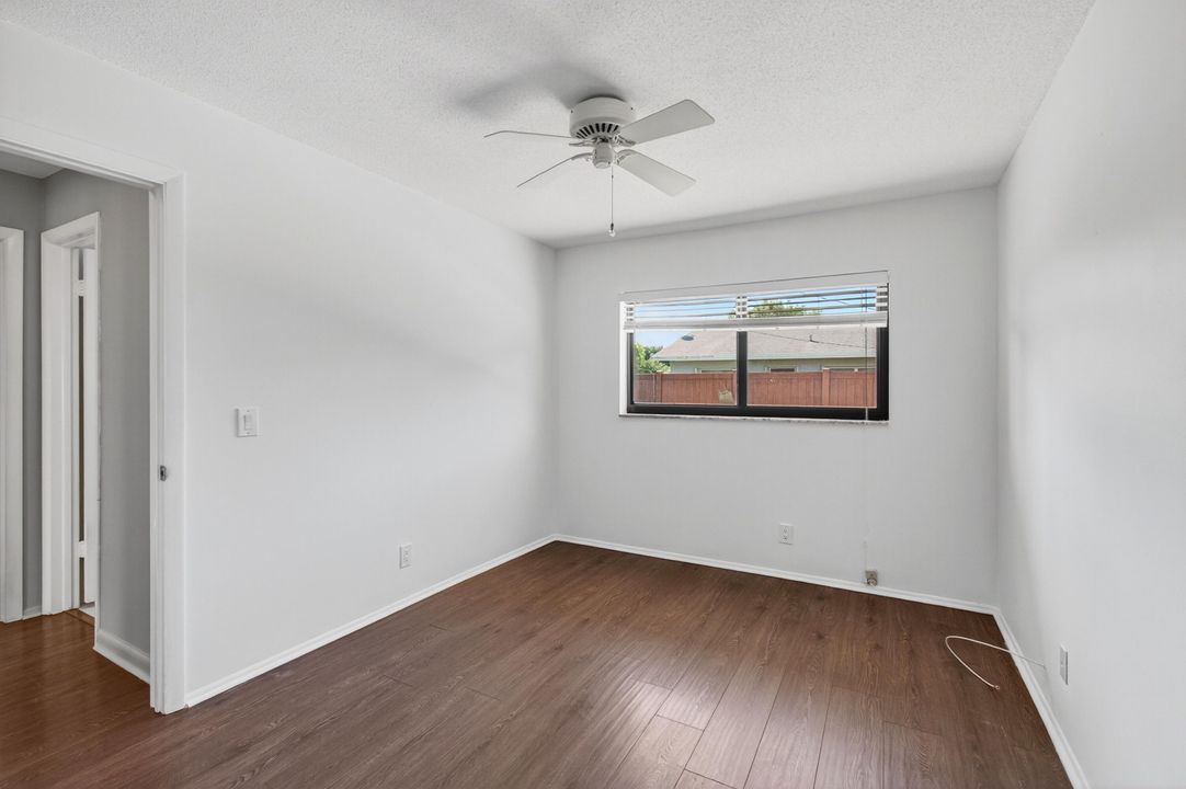 Active With Contract: $729,900 (3 beds, 2 baths, 1416 Square Feet)