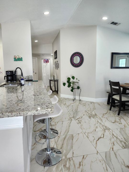 Active With Contract: $535,000 (3 beds, 2 baths, 1424 Square Feet)