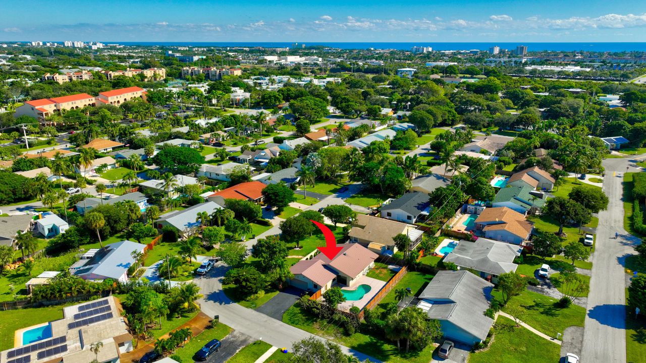 Active With Contract: $729,900 (3 beds, 2 baths, 1416 Square Feet)
