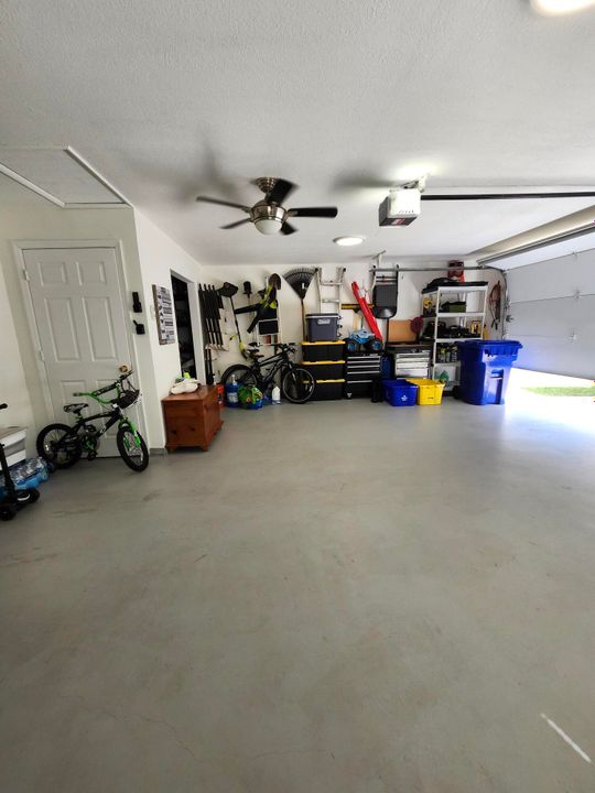 Active With Contract: $535,000 (3 beds, 2 baths, 1424 Square Feet)