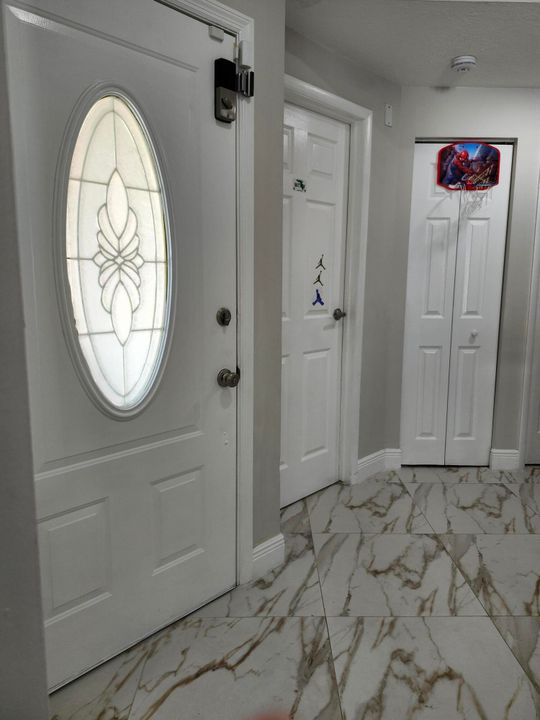 Active With Contract: $535,000 (3 beds, 2 baths, 1424 Square Feet)