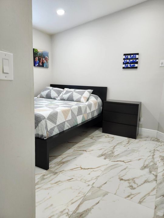 Active With Contract: $535,000 (3 beds, 2 baths, 1424 Square Feet)