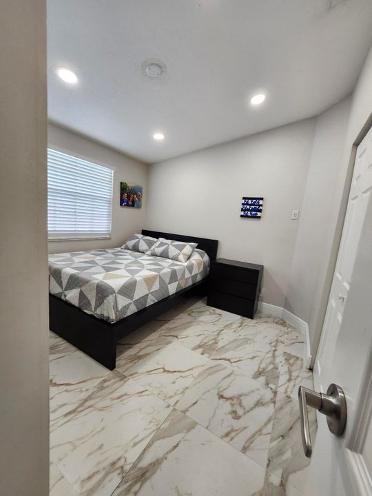 Active With Contract: $535,000 (3 beds, 2 baths, 1424 Square Feet)