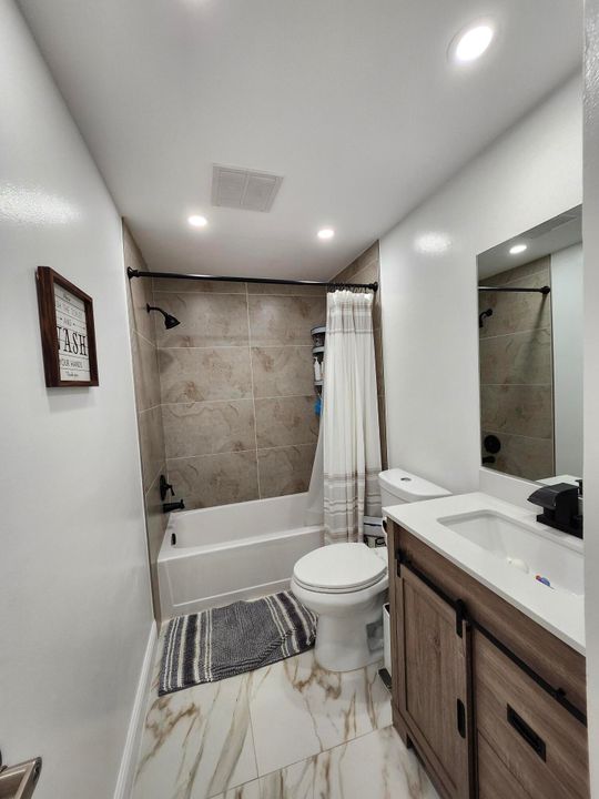 Active With Contract: $535,000 (3 beds, 2 baths, 1424 Square Feet)