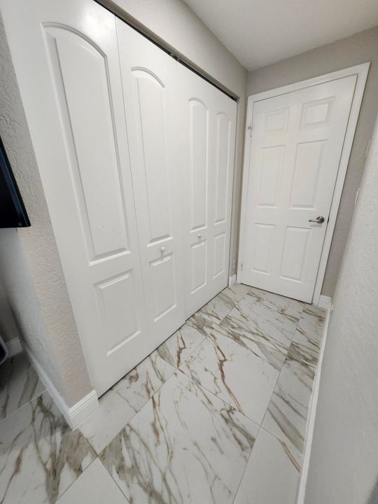 Active With Contract: $535,000 (3 beds, 2 baths, 1424 Square Feet)