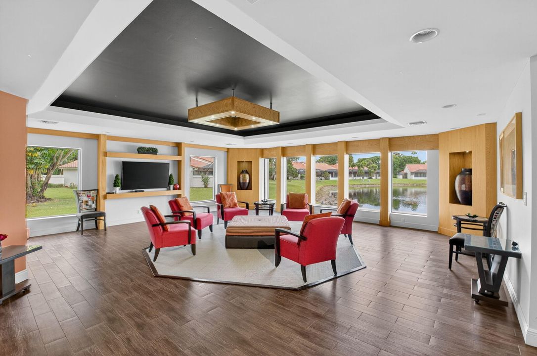 En Venta: $720,000 (4 camas, 2 baños, 2177 Pies cuadrados)