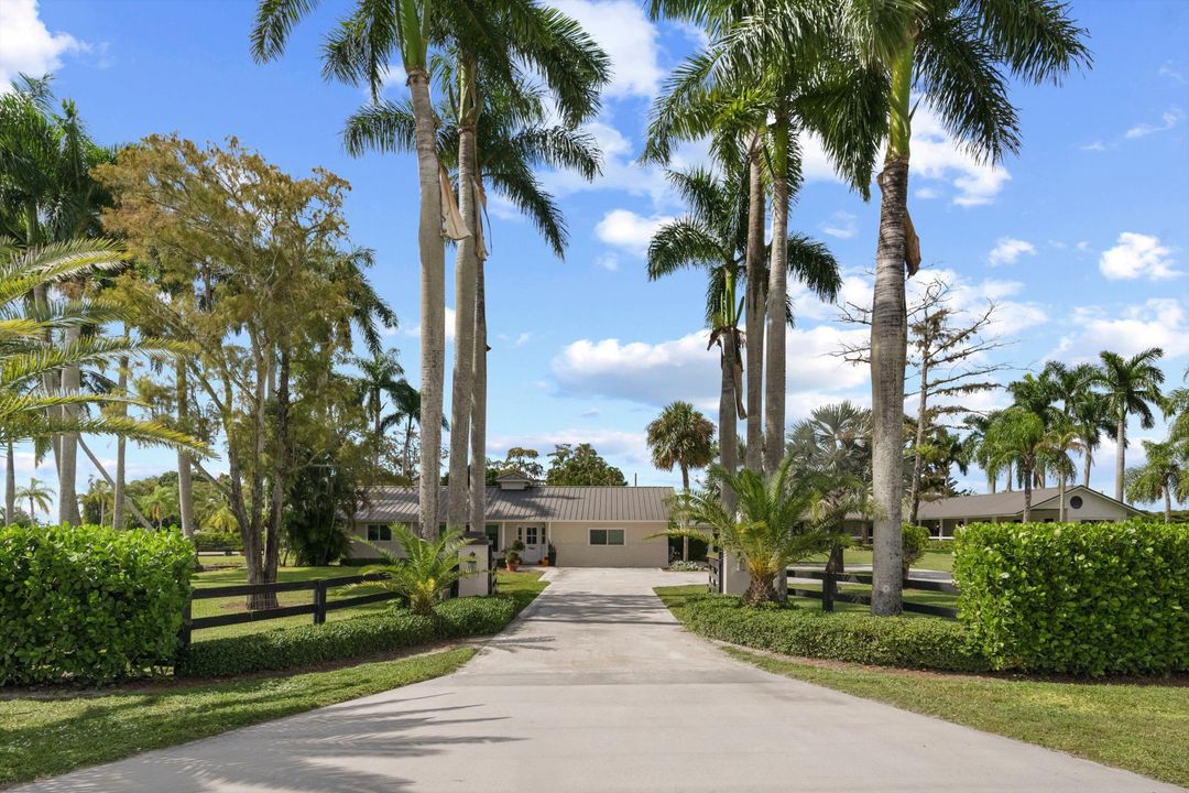 待售: $3,999,500 (6 贝兹, 3 浴室, 2702 平方英尺)