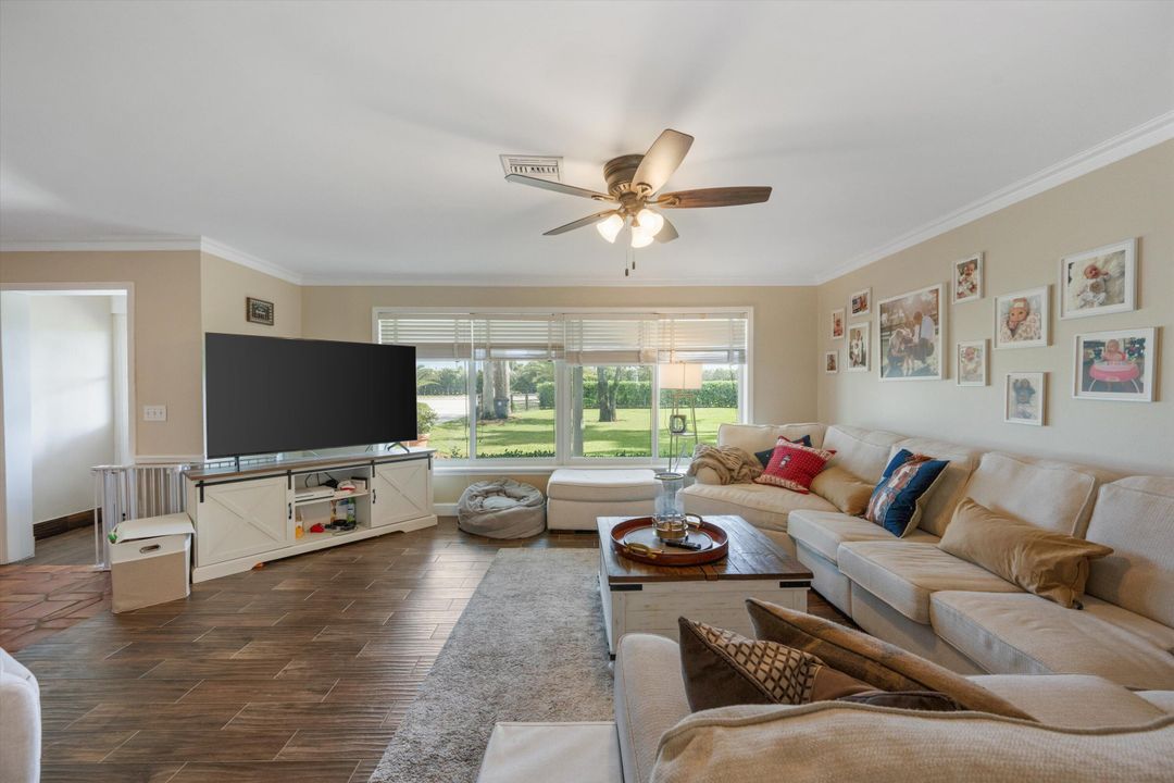 待售: $3,999,500 (6 贝兹, 3 浴室, 2702 平方英尺)