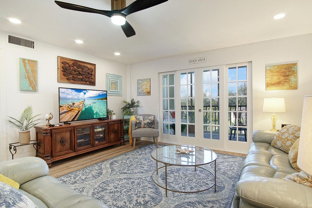 待售: $325,000 (2 贝兹, 2 浴室, 1184 平方英尺)