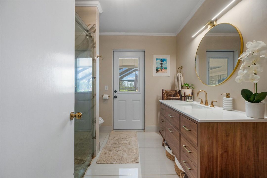 待售: $3,999,500 (6 贝兹, 3 浴室, 2702 平方英尺)