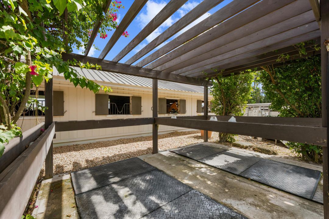 待售: $3,999,500 (6 贝兹, 3 浴室, 2702 平方英尺)