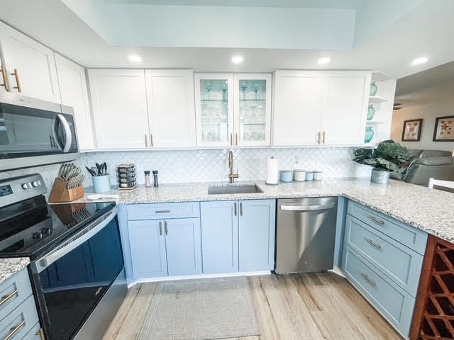 待售: $325,000 (2 贝兹, 2 浴室, 1184 平方英尺)