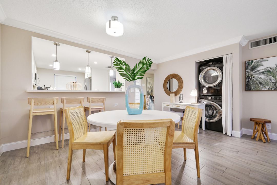 For Rent: $8,500 (2 beds, 2 baths, 1100 Square Feet)