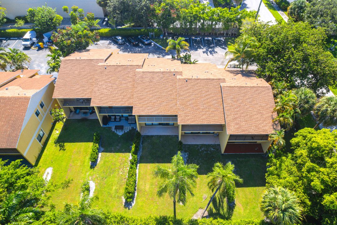 For Rent: $3,500 (3 beds, 2 baths, 1750 Square Feet)