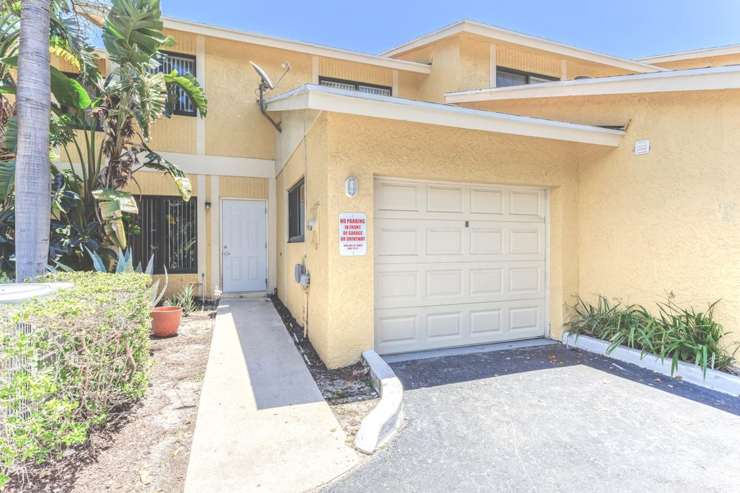 For Rent: $3,500 (3 beds, 2 baths, 1750 Square Feet)