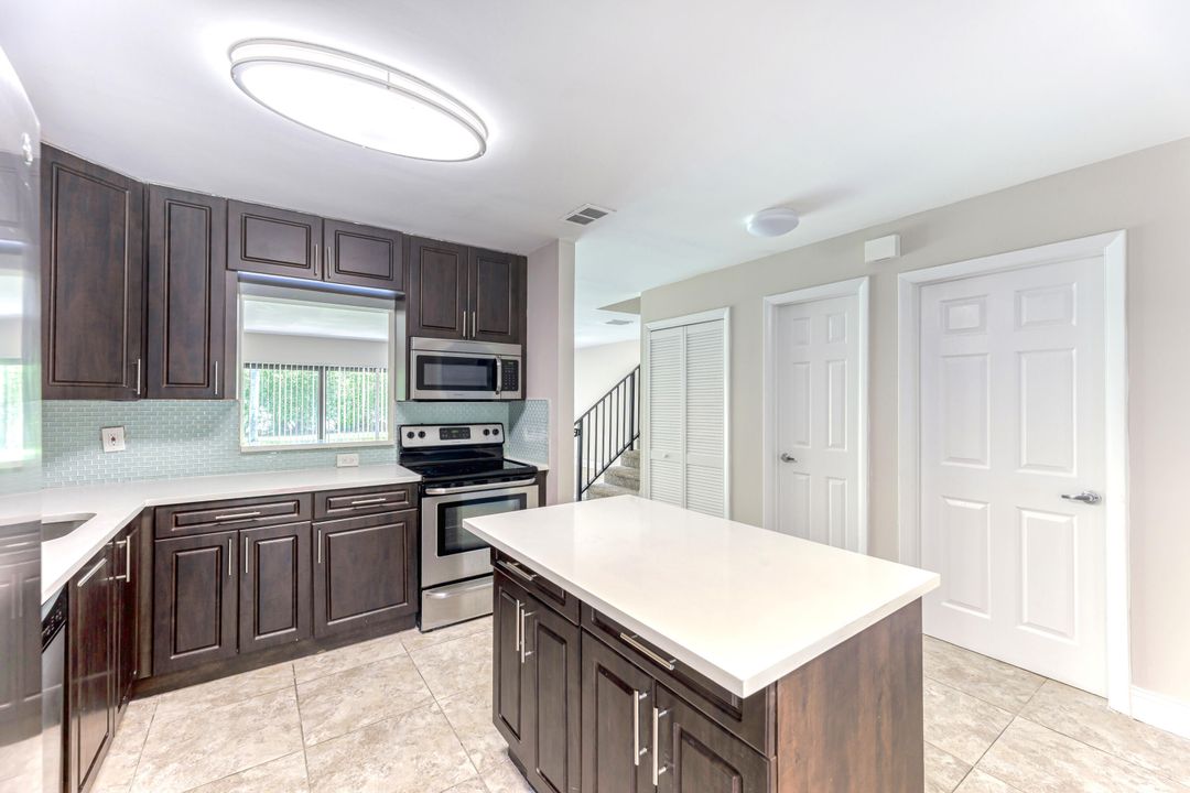 For Rent: $3,500 (3 beds, 2 baths, 1750 Square Feet)