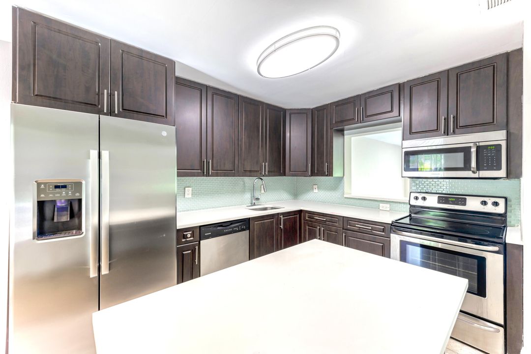 For Rent: $3,500 (3 beds, 2 baths, 1750 Square Feet)