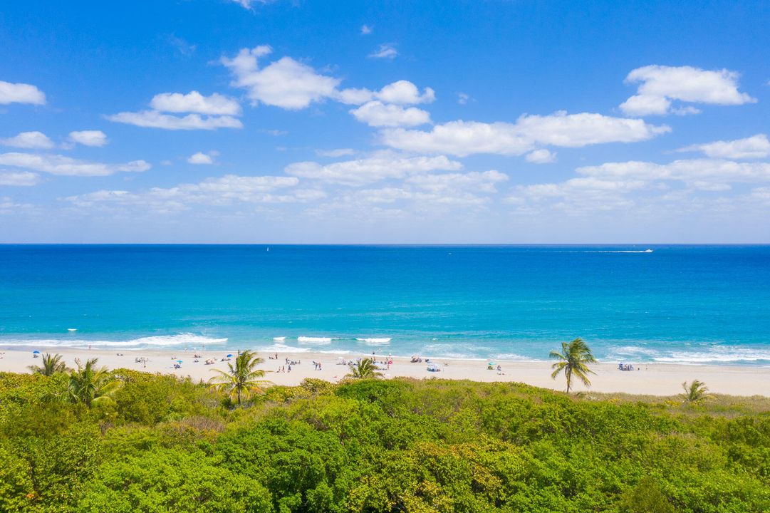 For Rent: $8,500 (2 beds, 2 baths, 1100 Square Feet)