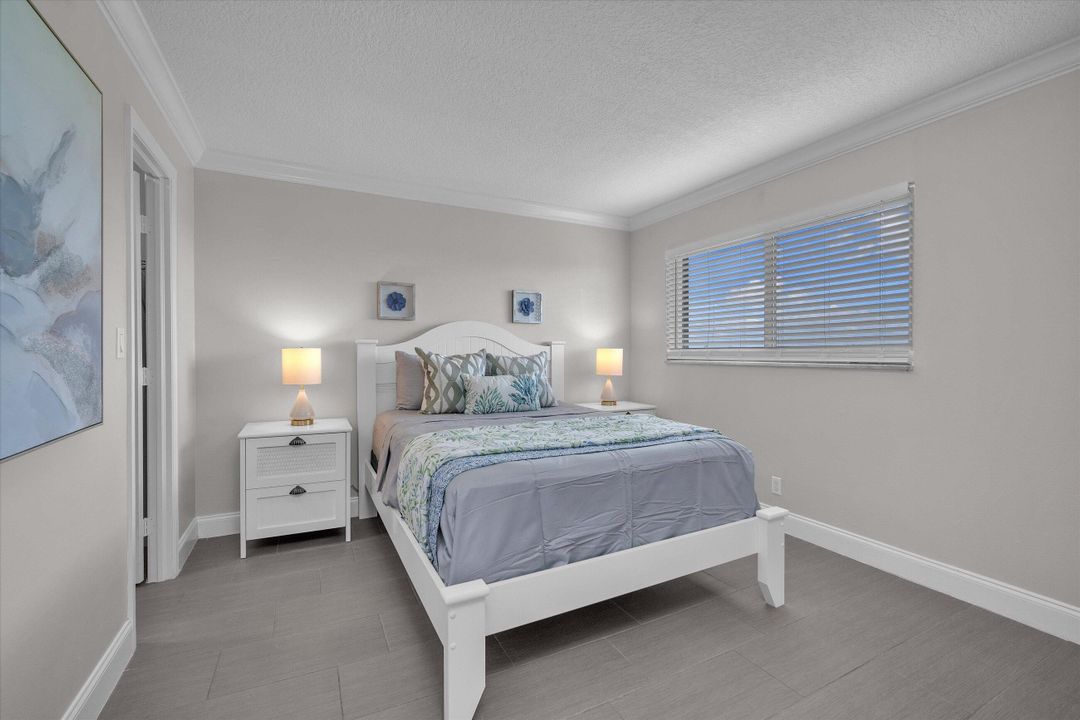 For Rent: $8,500 (2 beds, 2 baths, 1100 Square Feet)