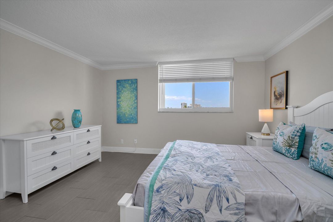 For Rent: $8,500 (2 beds, 2 baths, 1100 Square Feet)