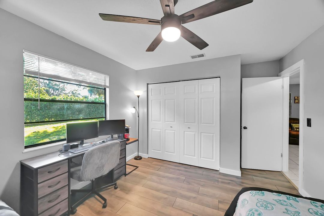 Active With Contract: $340,000 (3 beds, 2 baths, 1533 Square Feet)