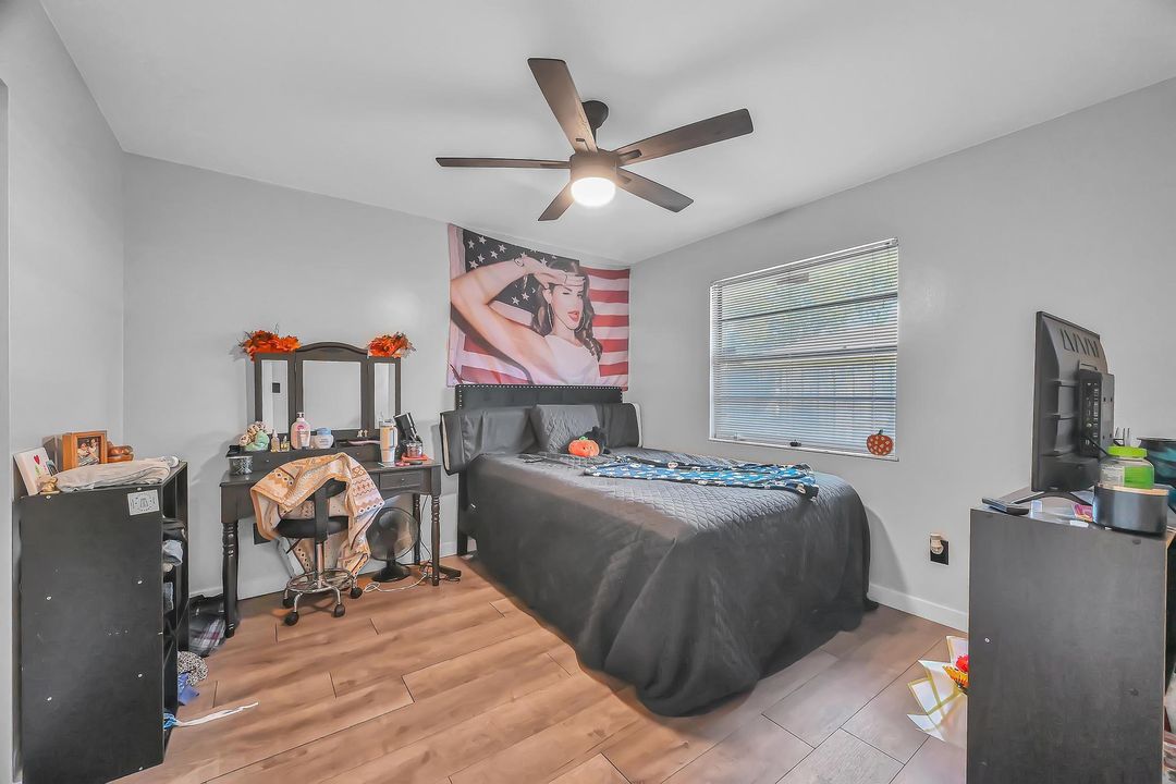 Active With Contract: $340,000 (3 beds, 2 baths, 1533 Square Feet)