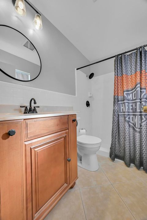 Active With Contract: $340,000 (3 beds, 2 baths, 1533 Square Feet)