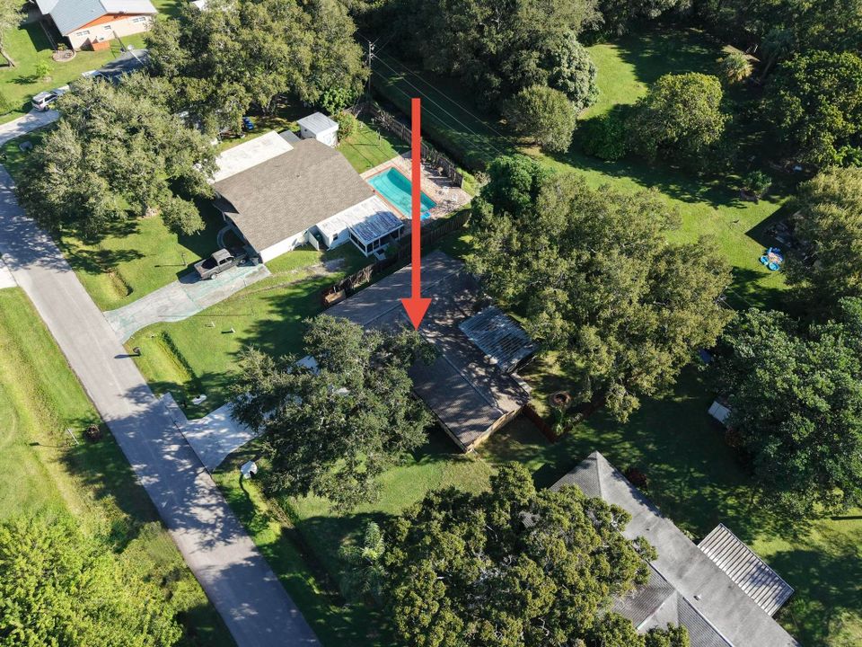 Active With Contract: $340,000 (3 beds, 2 baths, 1533 Square Feet)