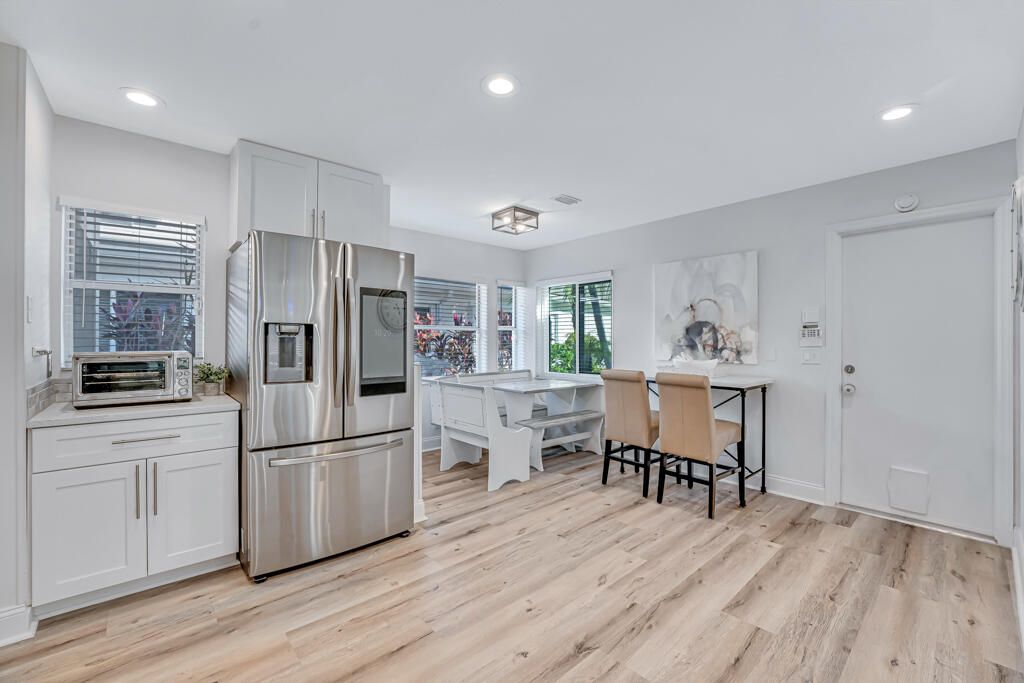 Active With Contract: $635,000 (3 beds, 2 baths, 2166 Square Feet)