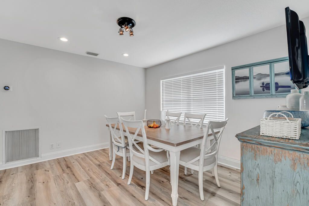 Active With Contract: $635,000 (3 beds, 2 baths, 2166 Square Feet)