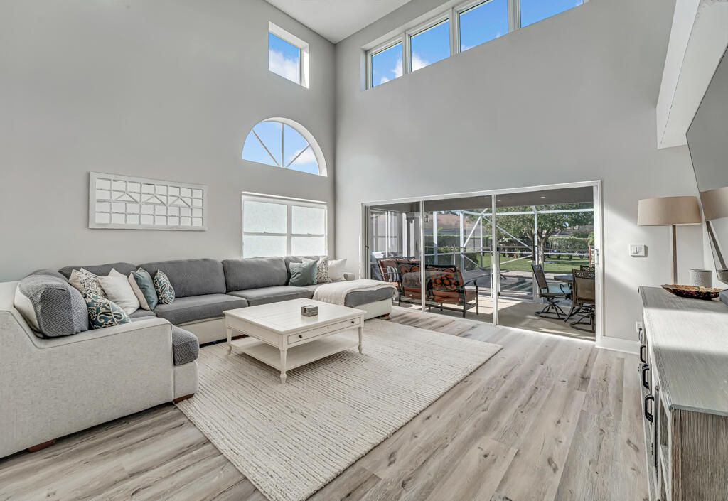 Active With Contract: $635,000 (3 beds, 2 baths, 2166 Square Feet)