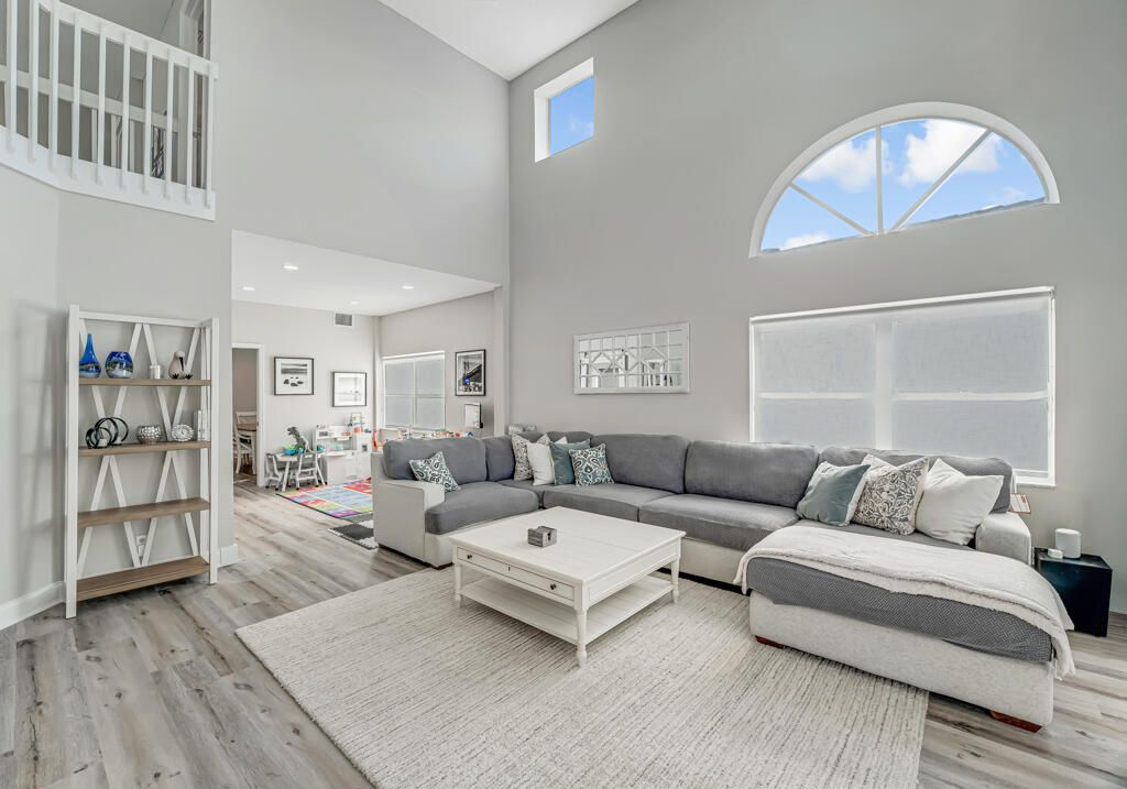 Active With Contract: $635,000 (3 beds, 2 baths, 2166 Square Feet)