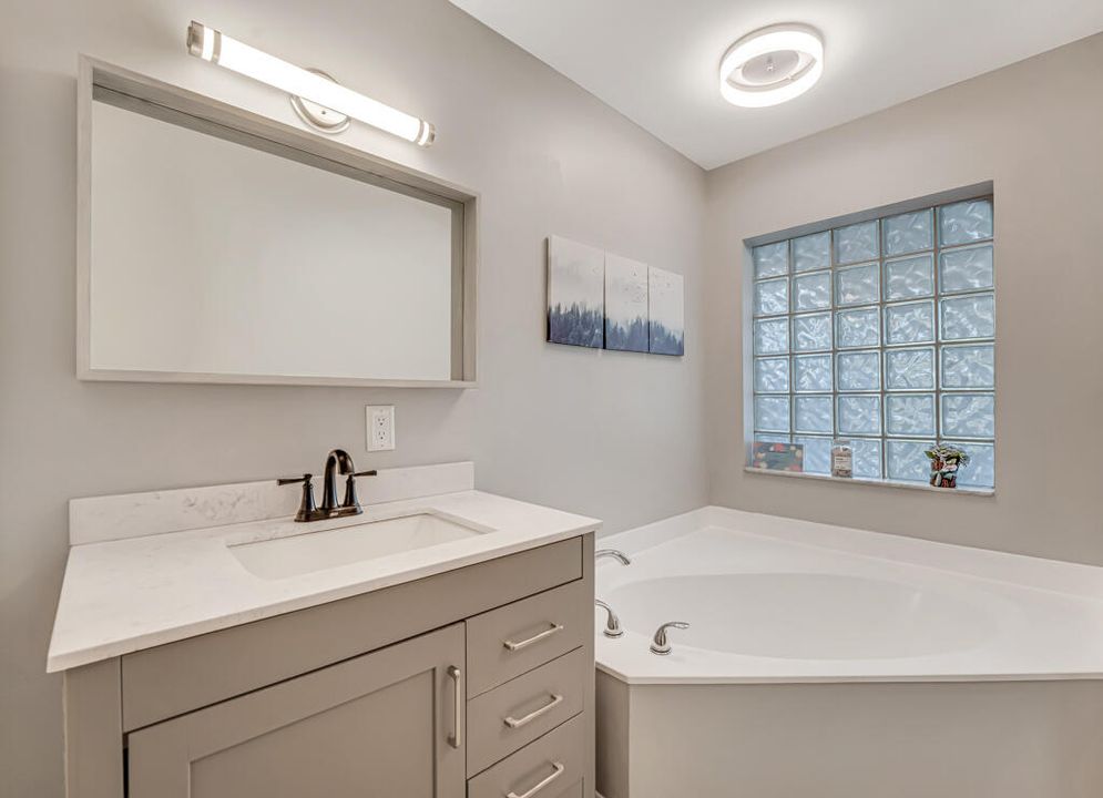 Active With Contract: $635,000 (3 beds, 2 baths, 2166 Square Feet)