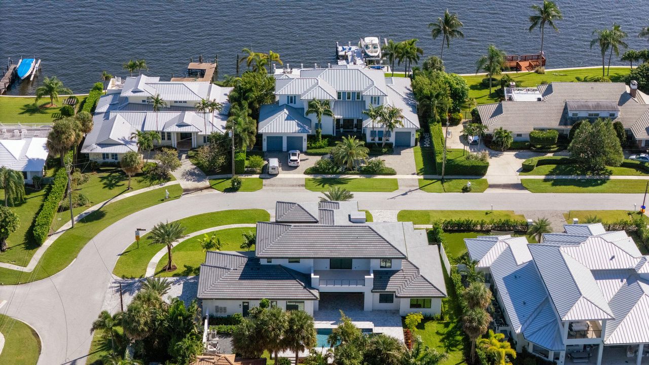 待售: $8,500,000 (5 贝兹, 4 浴室, 5437 平方英尺)