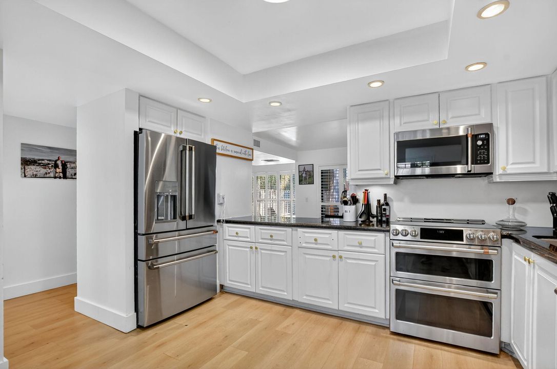 For Rent: $4,500 (4 beds, 3 baths, 2135 Square Feet)