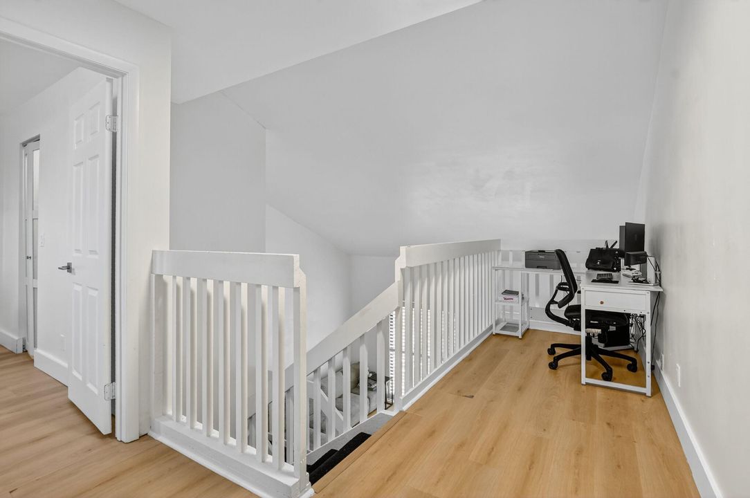 For Rent: $4,500 (4 beds, 3 baths, 2135 Square Feet)