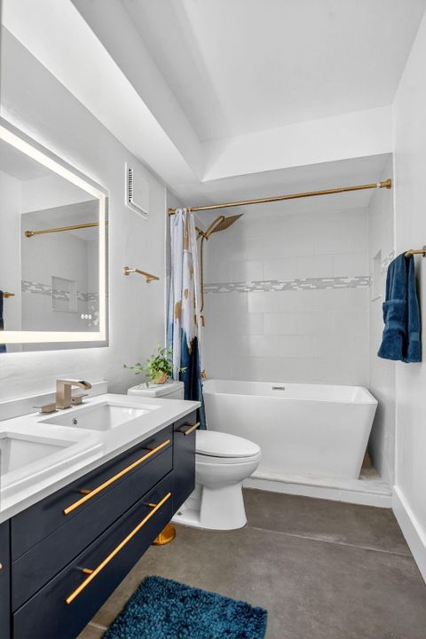 For Rent: $4,500 (4 beds, 3 baths, 2135 Square Feet)