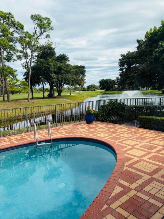 En Renta: $8,000 (2 camas, 2 baños, 2051 Pies cuadrados)